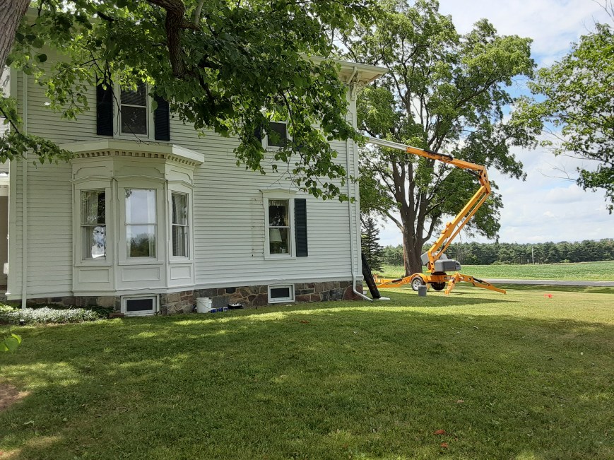 EXTERIOR PAINTING: HOLT, MI