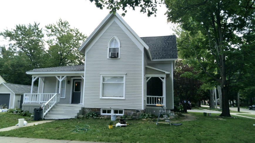 Grand ledge exterior painting