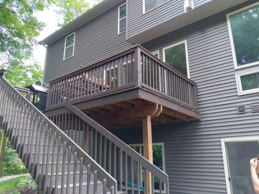 Deck Staining Okemos, MI