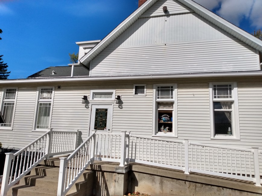 Window Painting & Powerwashing